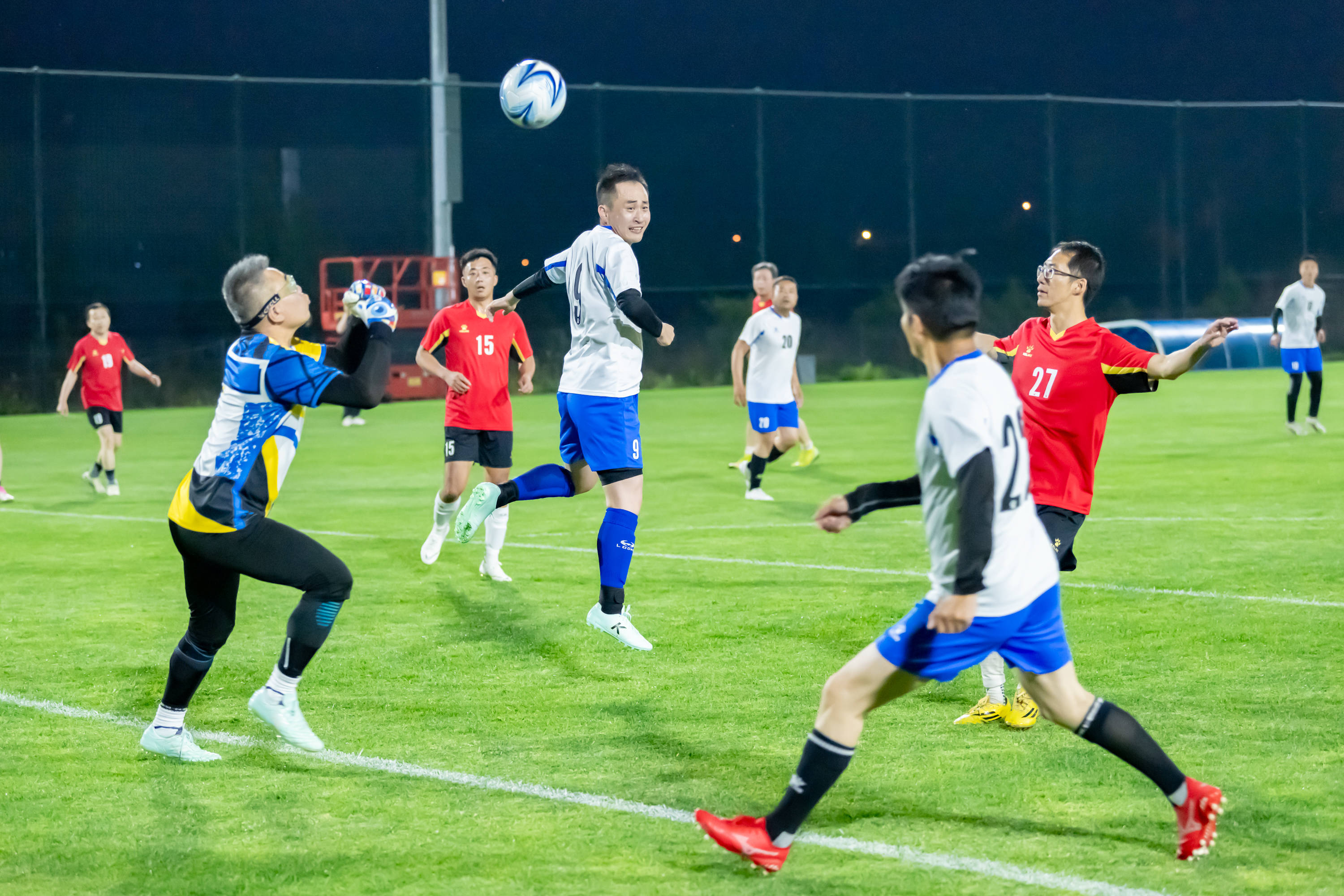 仍是一个大 仍是一个大